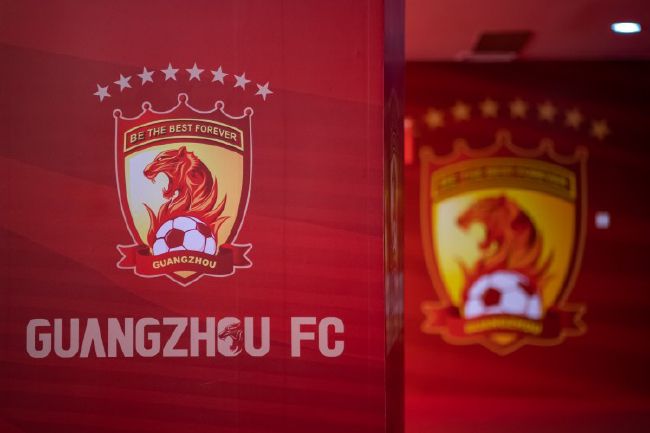 预告片中出现的;铁肩担道义，妙手著文章是李大钊曾经亲手撰写的楹联，这句话也高度概括了他为救国存亡的革命事业奉献出的一生